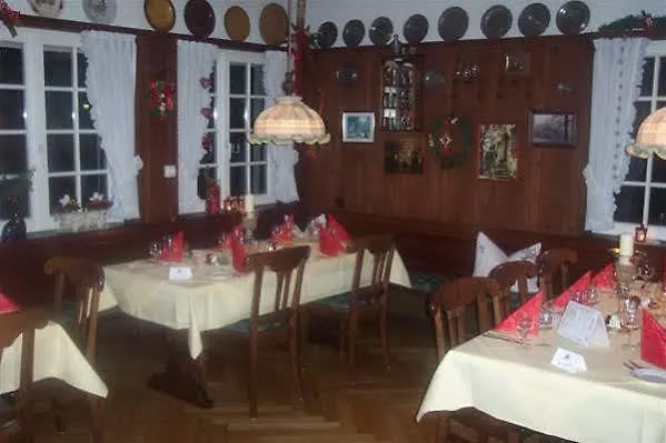 מלון באדן-באדן Gasthaus Linde גרמניה